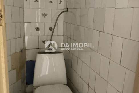 Screenshot 2025-10-08 094016